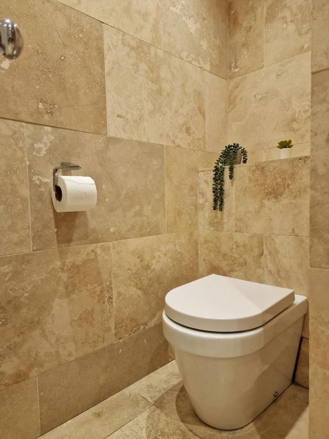 3 Bedrooms Flat Near Russell Square Londyn Zewnętrze zdjęcie
